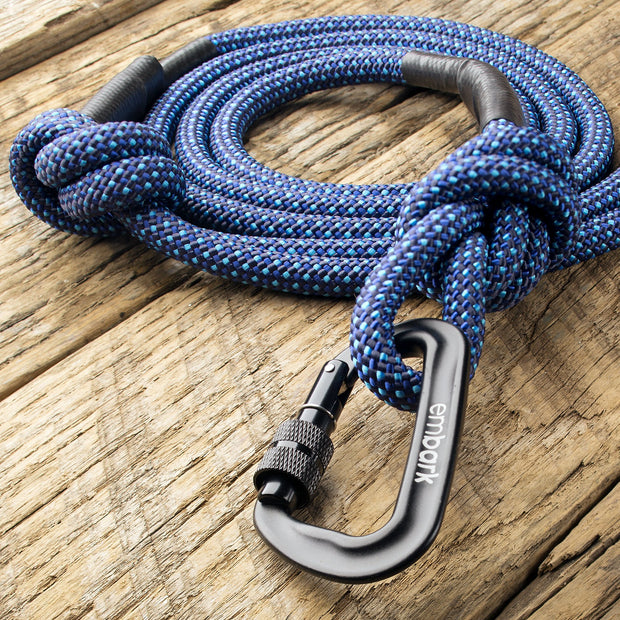 Sierra Climbing Rope and Carabiner Dog Lead